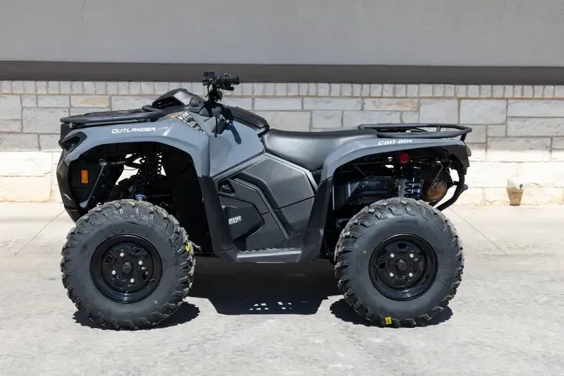 2025 Can-Am OUTLANDER DPS 500 GRANITE GRAY Image 2