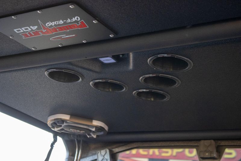 NEW 2026 CAN-AM DEFENDER MAX XT HD11 WITH 1025 INCH TOUCHSCREEN Image 22