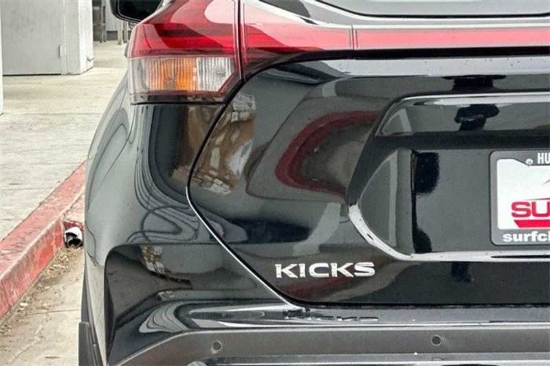 2024 Nissan Kicks SImage 20