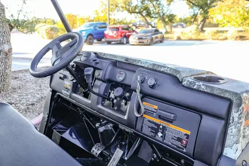 NEW 2026 KAWASAKI MULE TRANS 4010 4X4 CAMO Image 6