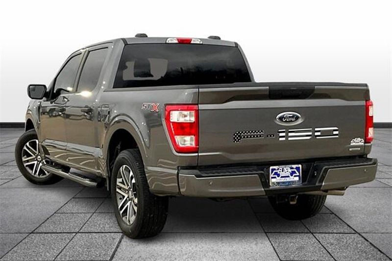 2021 Ford F-150 XLImage 12