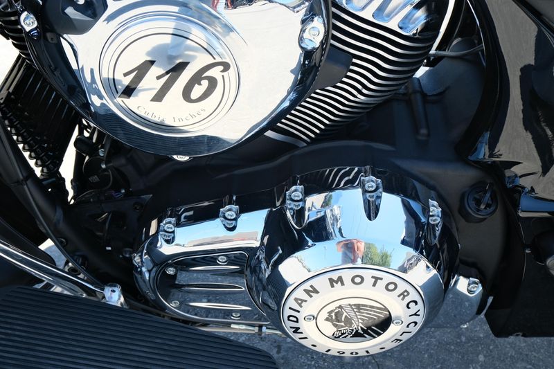 NEW 2025 INDIAN MOTORCYCLE ROADMASTER WITH POWERBAND AUDIO PACKAGE BLACK Image 13