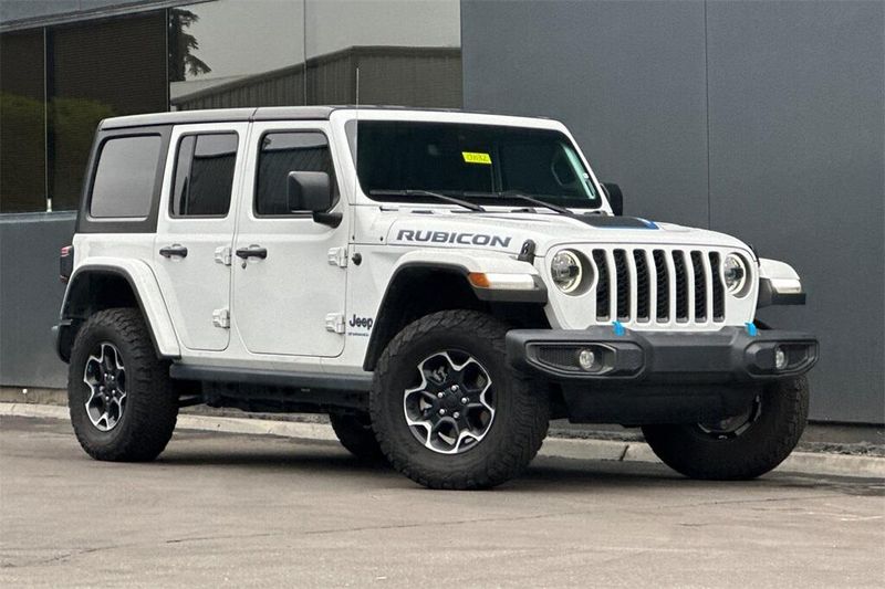2023 Jeep Wrangler Rubicon 4xe photo 2