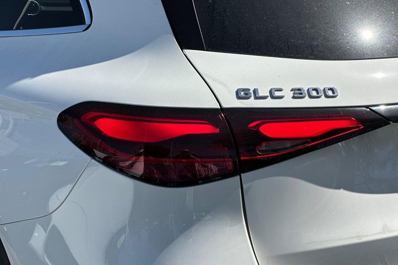 New 2026 Mercedes-Benz GLC-Class GLCGLC 300Image 23