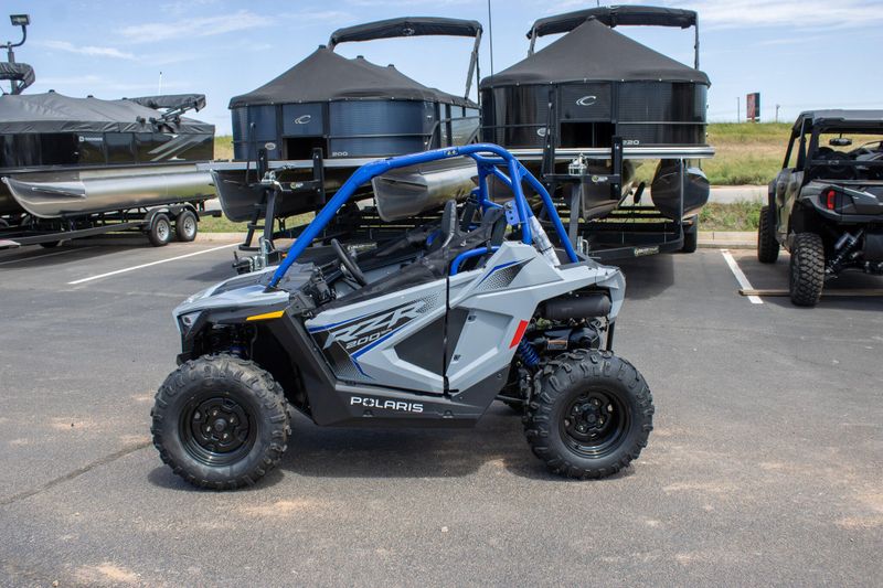 NEW 2026 POLARIS RZR 200 EFI Image 3