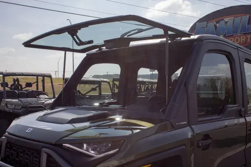 NEW 2026 POLARIS RANGER CREW XD 1500 MOUNTAINEER EDITION Image 9