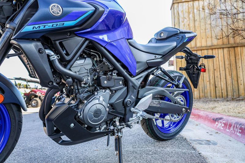2025 Yamaha MT03 TEAM BLUE Image 11