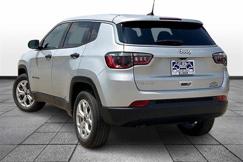 2025 Jeep Compass Sport 4x4Image 3