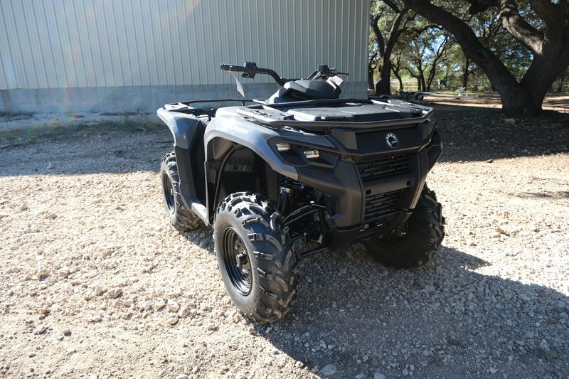 2025 Can-Am OUTLANDER DPS 700 GRANITE GRAYImage 18