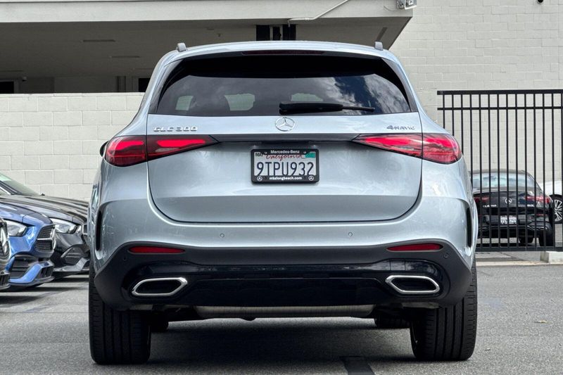 Used 2025 Mercedes-Benz GLC 300Image 5