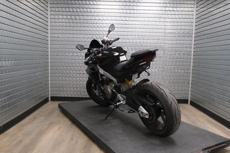 USED 2023 APRILIA TUONO 660 Image 4