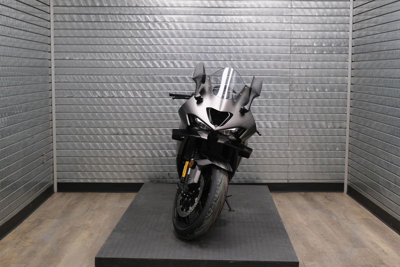 NEW 2026 KAWASAKI NINJA ZX10R Image 8