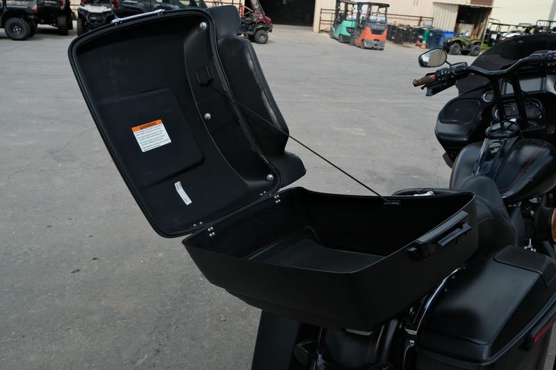 USED 2015 HARLEY ROAD GLIDE SPECIAL BLACK Image 18