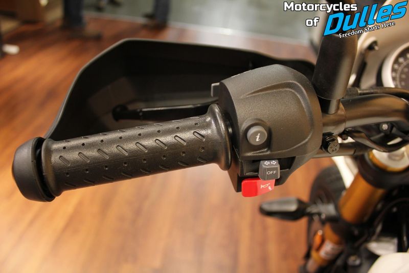 New 2026 Triumph Scrambler 400 XC Image 11