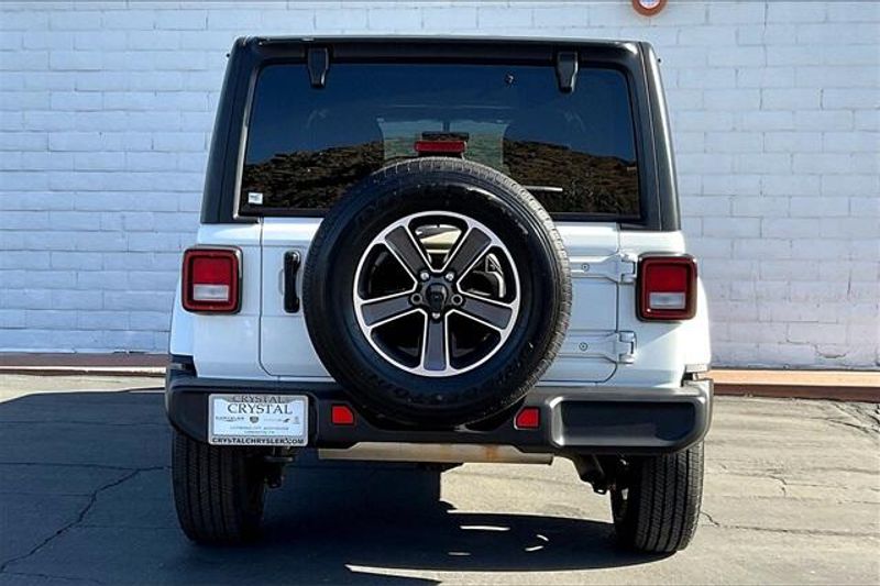 Used 2023 Jeep Wrangler SaharaImage 3