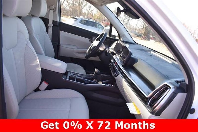 New 2025 Kia Sorento SImage 13