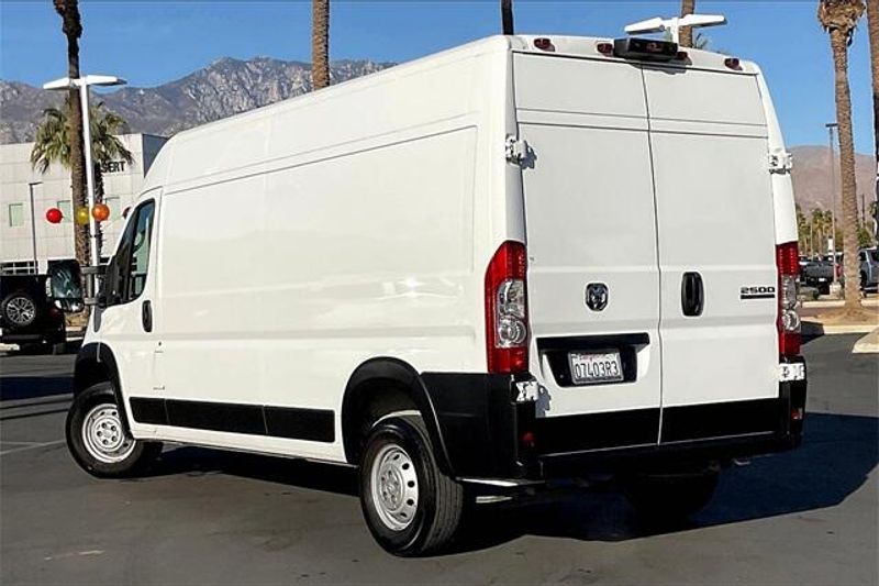 2023 RAM ProMaster 2500 High RoofImage 10