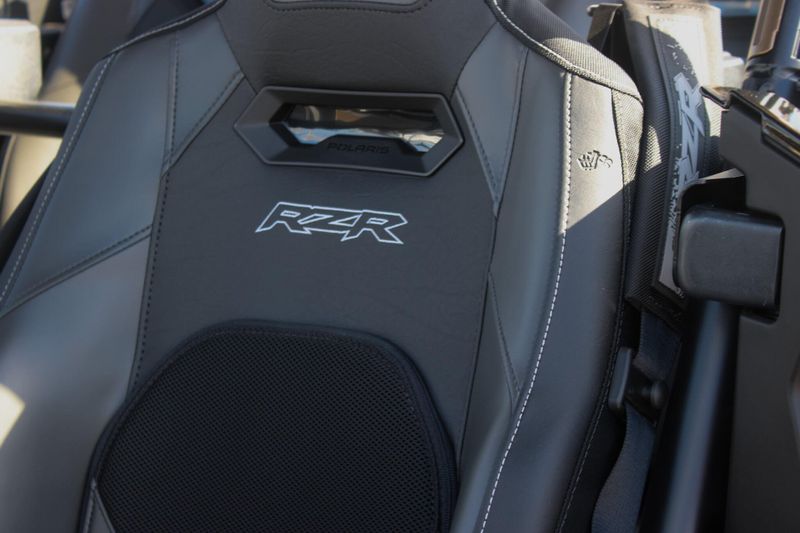 NEW 2025 POLARIS RZR PRO R 4 ULTIMATE Image 27