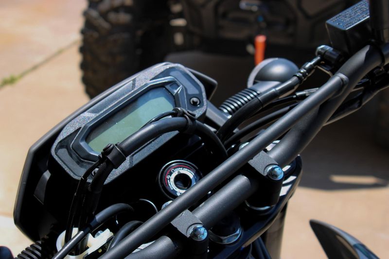 2025 Kawasaki KLX 230SM ABS BATTLE GRAY Image 10