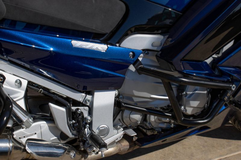 USED 2016 YAMAHA FJR1300A CA Image 8