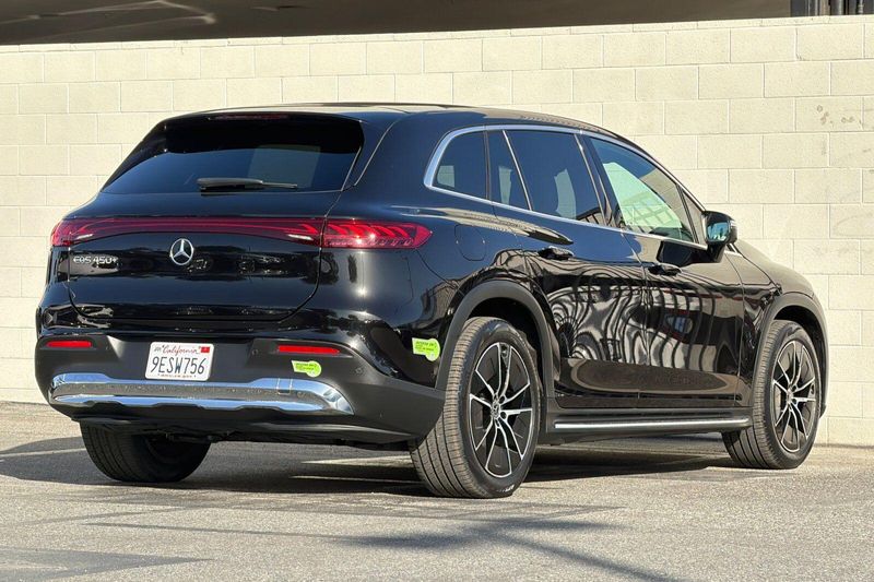 Used 2023 Mercedes-Benz EQS 450Image 4