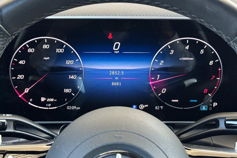 Used 2026 Mercedes-Benz GLC 300Image 29