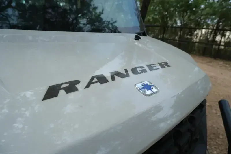 2025 Polaris RANGER CREW 1000 PREMIUM MIRAGE BEIGEImage 14