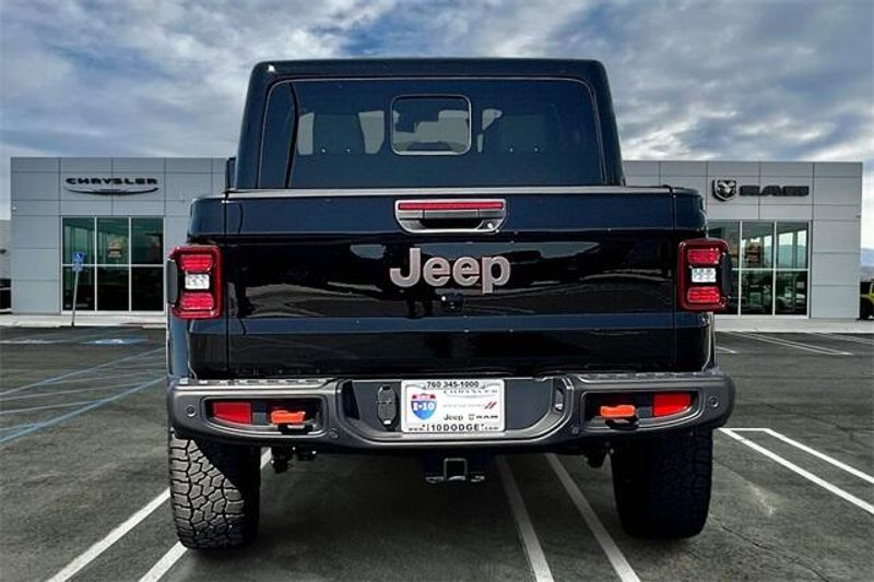 2024 Jeep Gladiator Mojave X 4x4Image 3