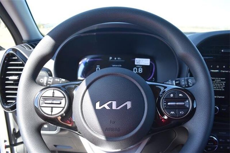 New 2025 Kia Soul SImage 28