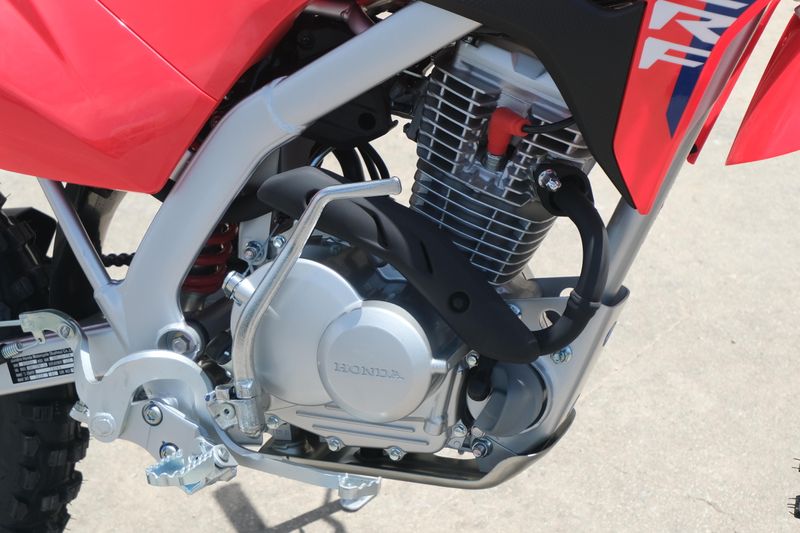 2025 Honda CRF125F BIG WHEEL RED Image 10