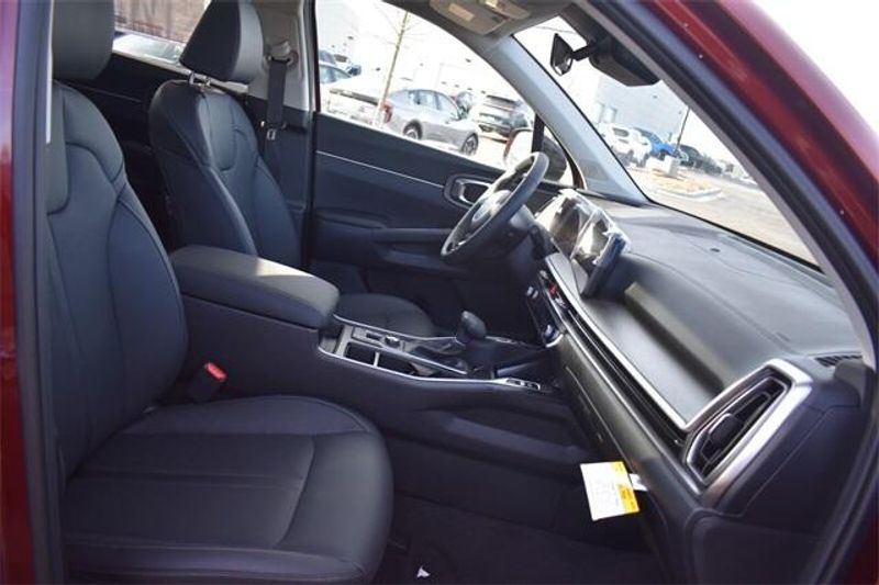 2025 Kia Sorento X-Line EXImage 14