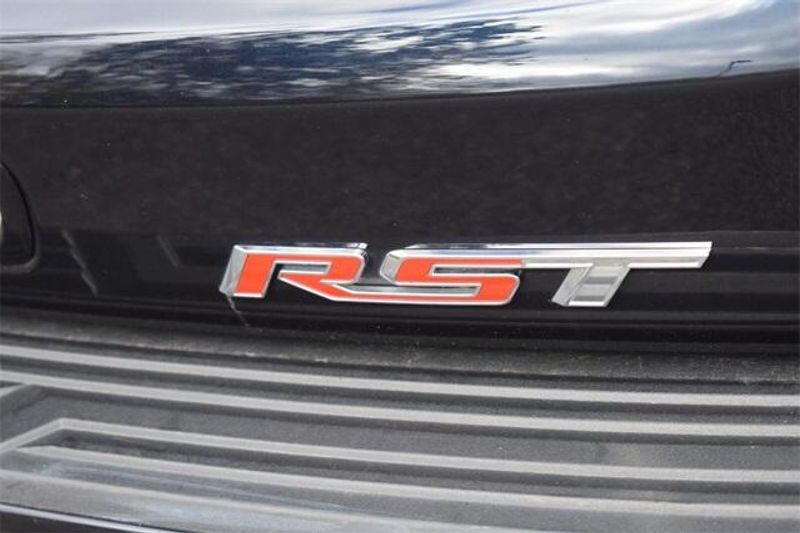 Used 2023 Chevrolet Suburban RSTImage 20