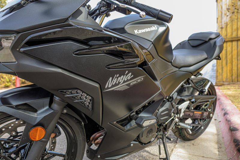 USED 2026 KAWASAKI NINJA 500 BASE Image 7