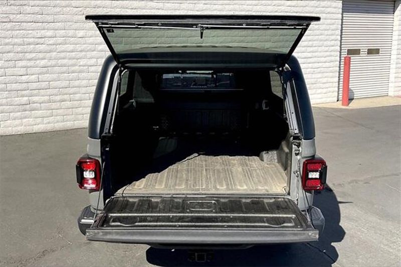 Used 2023 Jeep Gladiator MojaveImage 33
