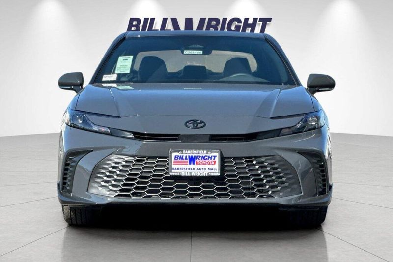 New 2026 Toyota Camry SEImage 8