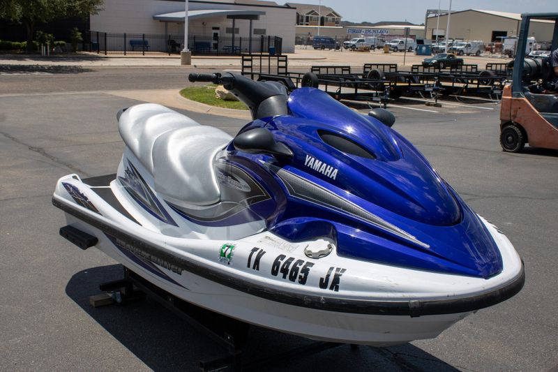 USED 2002 YAMAHA GP 1200 Image 3