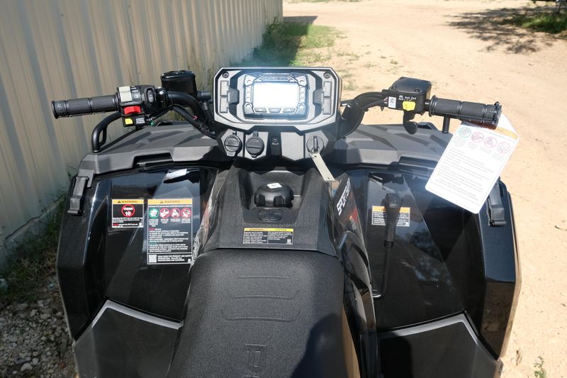 2025 Polaris SPORTSMAN 570 TRAIL ONYX BLACK Image 15