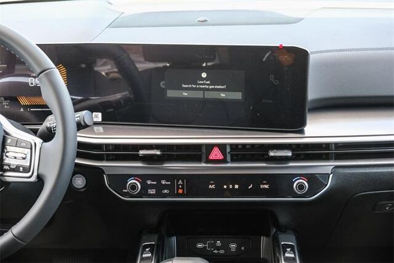 2025 Kia Sorento SImage 29