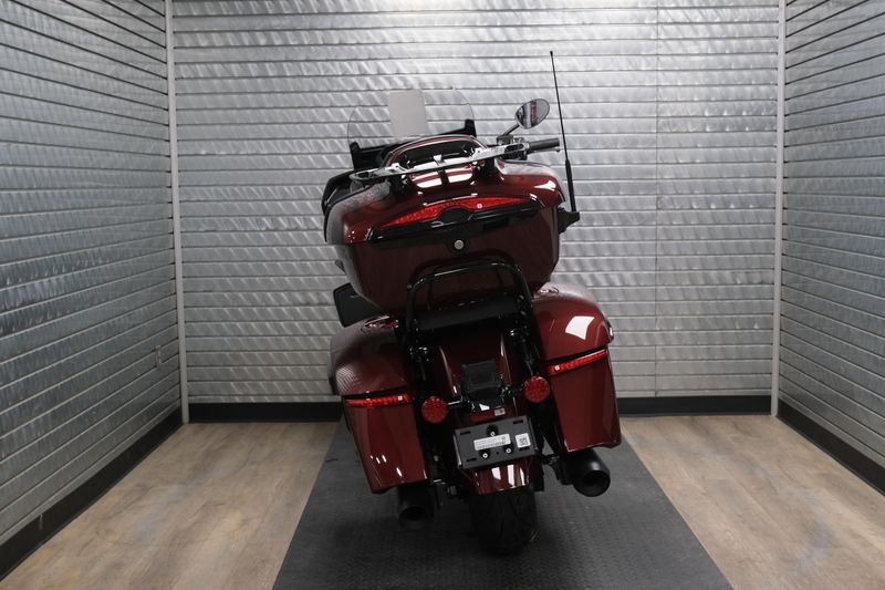 NEW 2026 INDIAN MOTORCYCLE PURSUIT DARK HORSE WITH 112 PACKAGE Image 4