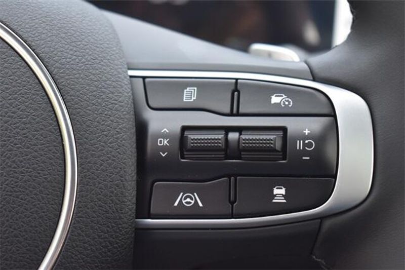 2025 Kia K5 GTImage 25