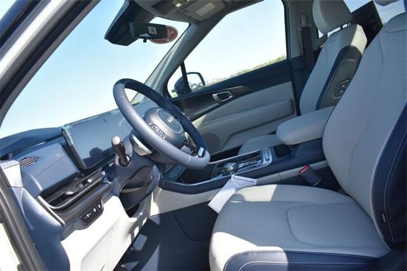 2025 Kia Carnival Hybrid SX PrestigeImage 33