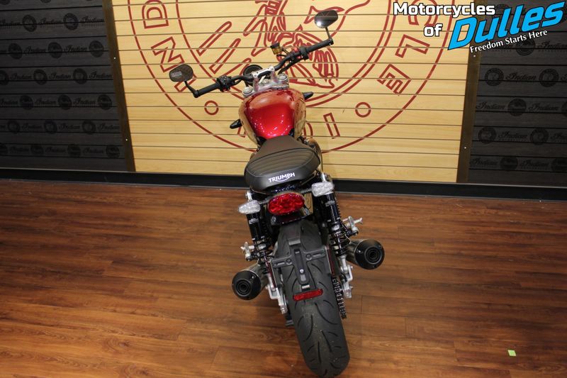 New 2025 Triumph Speed Twin 1200 Image 7