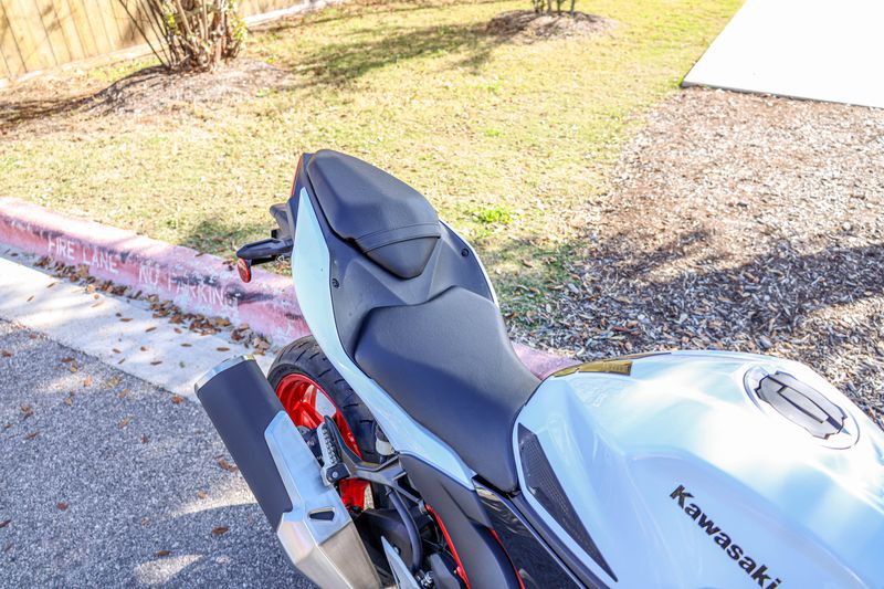 NEW 2026 KAWASAKI Z500 SE ABS Image 8