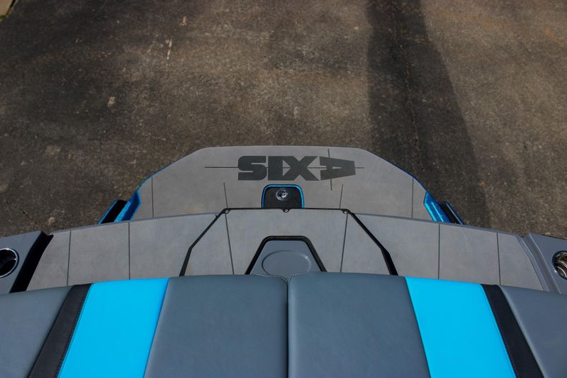 2023 AXIS TSERIES T220 Image 12