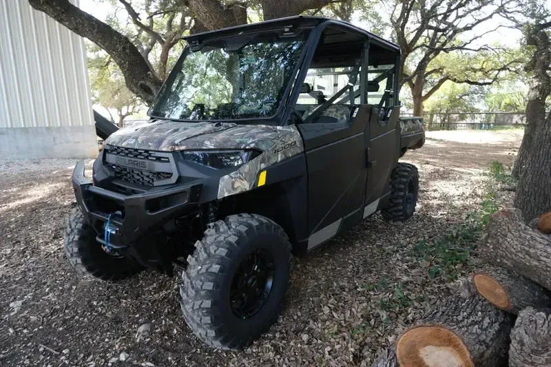 2025 Polaris RANGER CREW XP 1000 PREMIUM PURSUIT CAMOImage 35