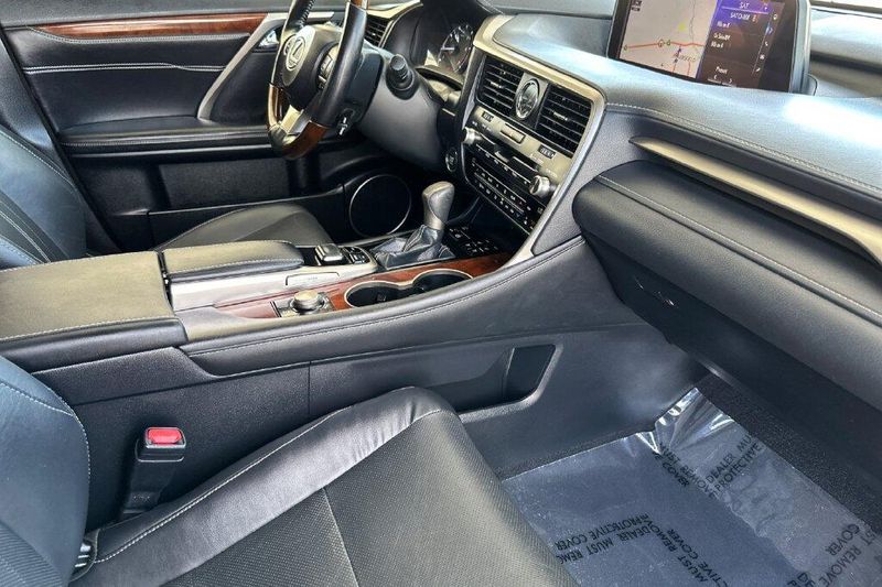 Used 2018 Lexus RX 350LImage 15