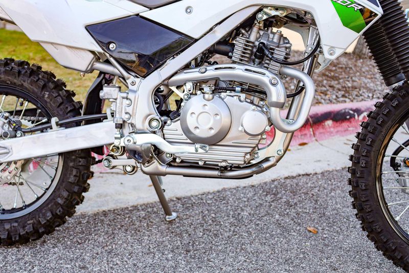 NEW 2026 KAWASAKI KLX140R Image 4