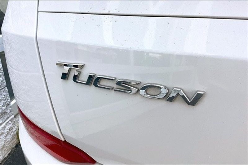 2016 Hyundai Tucson LimitedImage 31