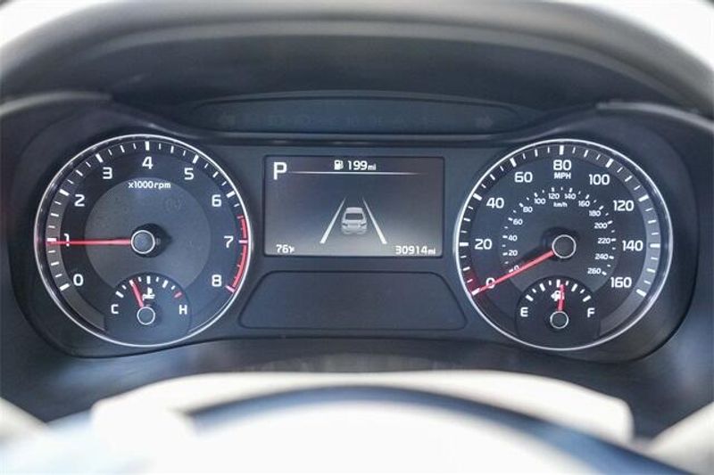 Used 2024 Kia Forte LXSImage 23