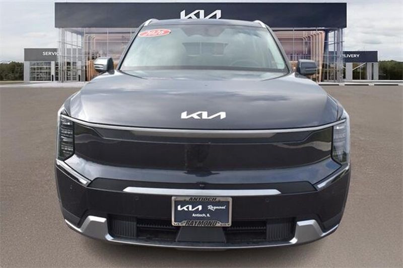 New 2026 Kia EV9 WindImage 8